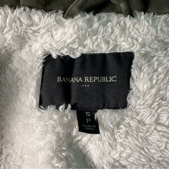 Banana Republic Olive Green Faux Fur Hooded Parka Jacket Size Small Utility Coat - Picture 9 of 9